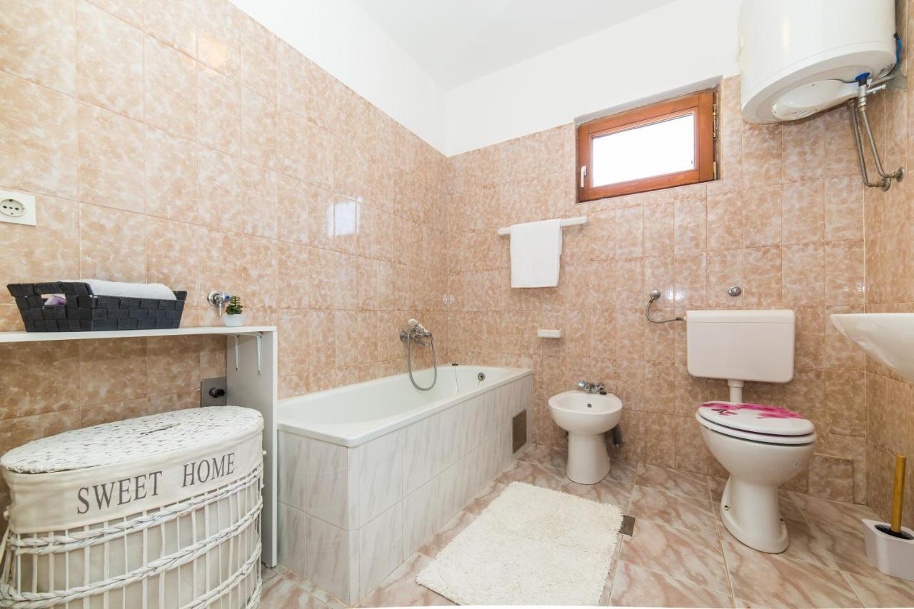 Holiday Home Villa Marija Radosic  Exterior foto